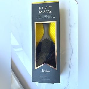 Dry Bar Flat Mate Boar Bristle Brush